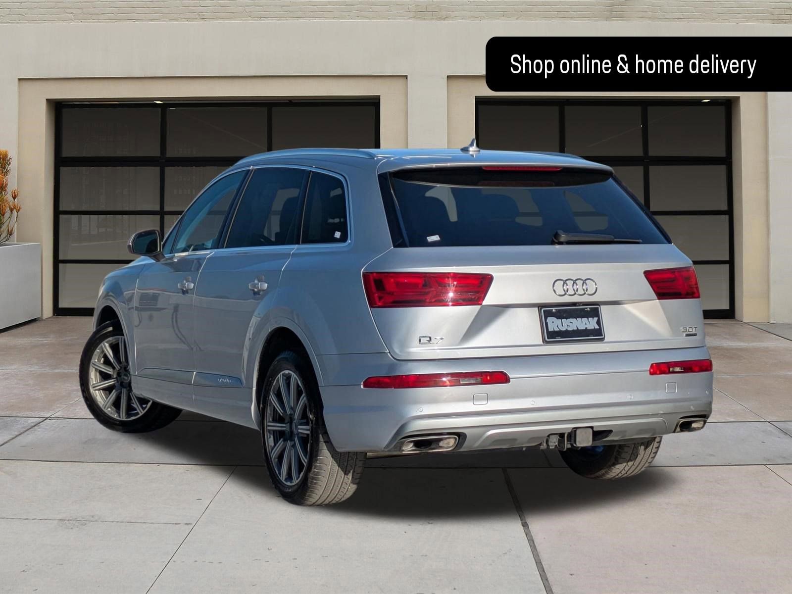 Used 2018 Audi Q7 3.0T Premium Plus w/ Premium Plus Package image 2