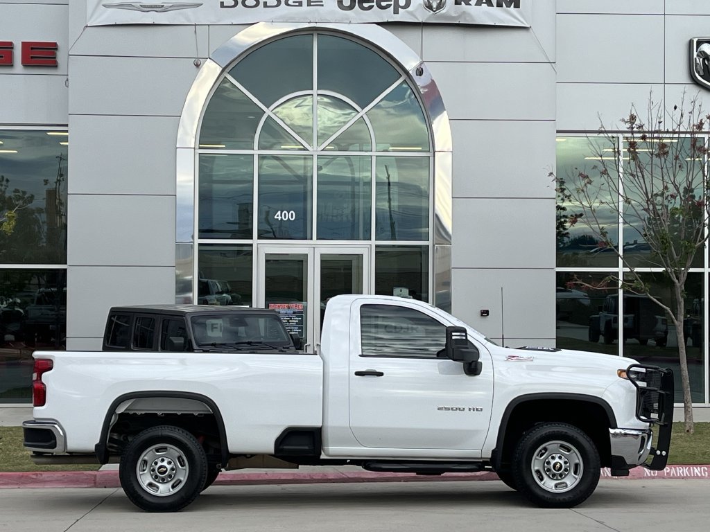 Used 2025 Chevrolet Silverado 2500 W/T w/ WT Convenience Package AWD/4WD image 3