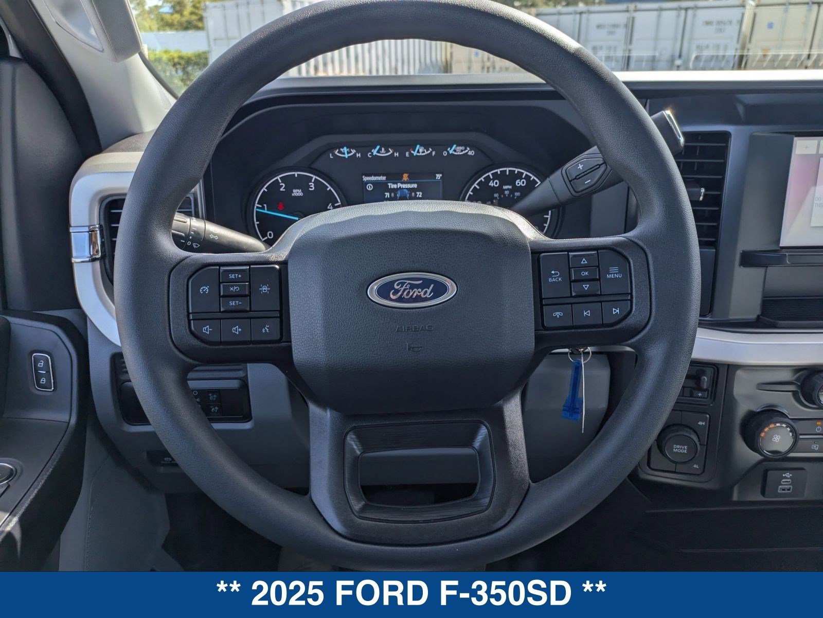 New 2025 Ford F350 XL w/ XL Chrome Package image 20