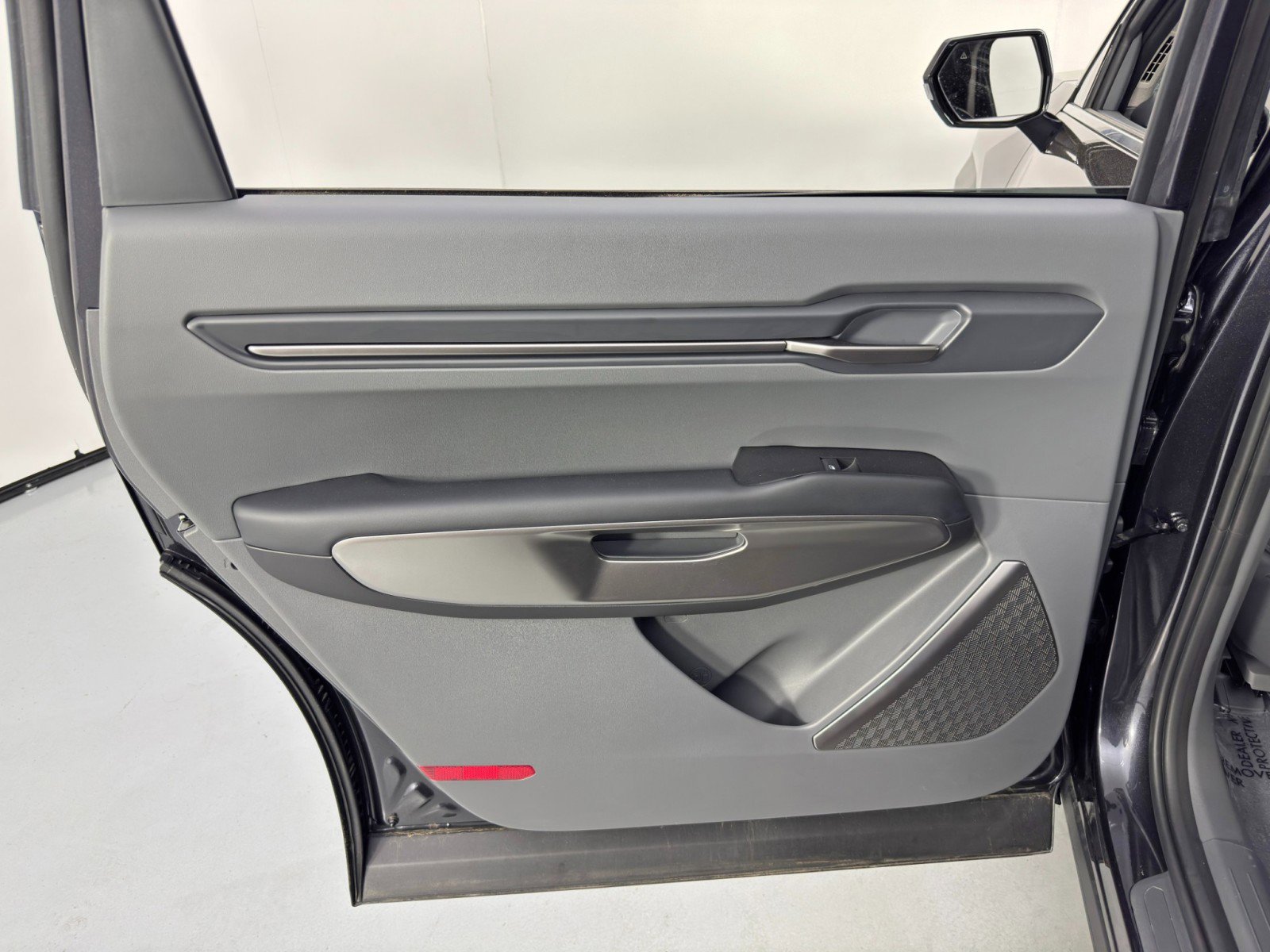 Used 2025 Kia EV9 Wind image 44