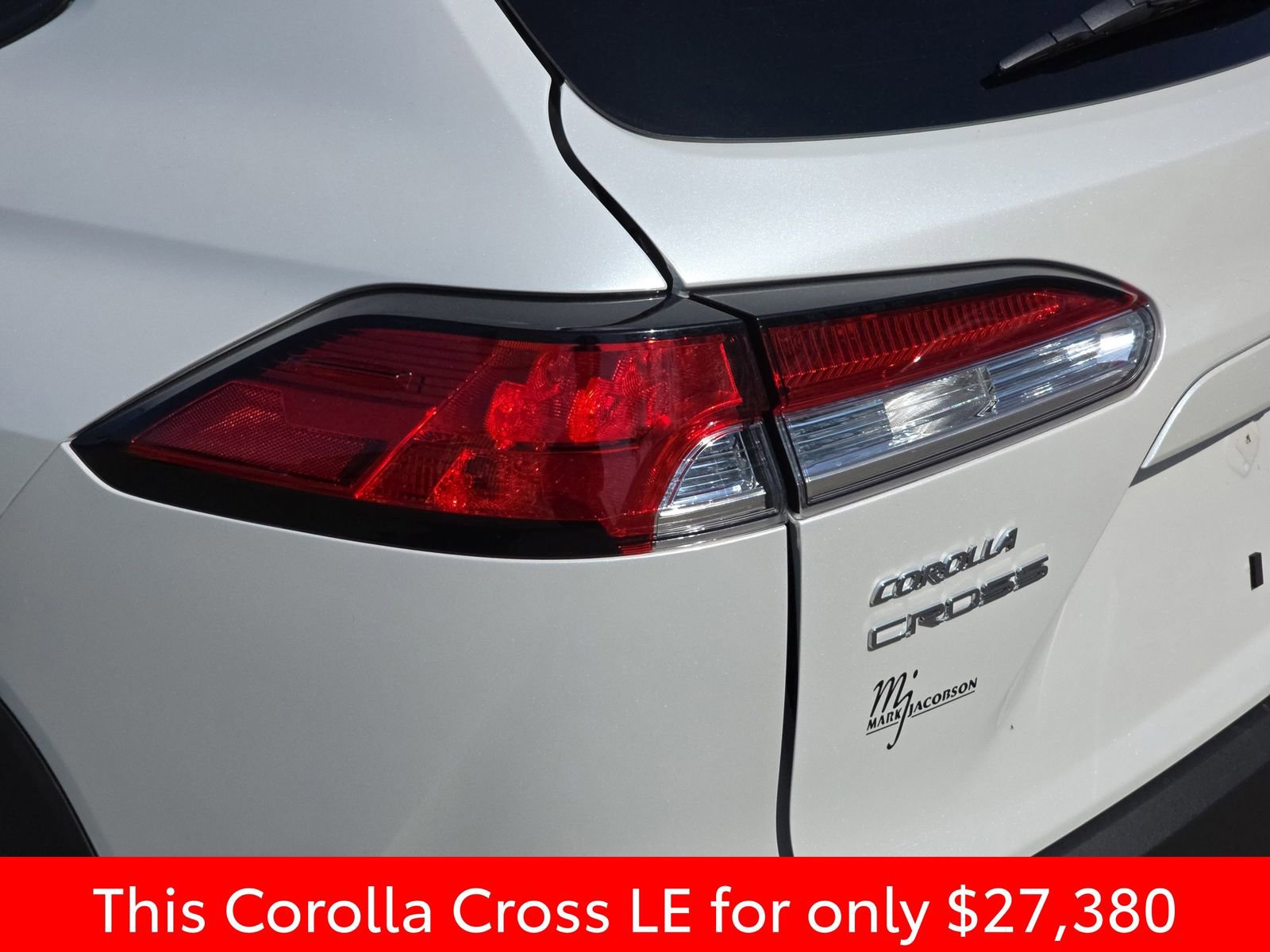 Used 2024 Toyota Corolla Cross LE AWD/4WD image 38