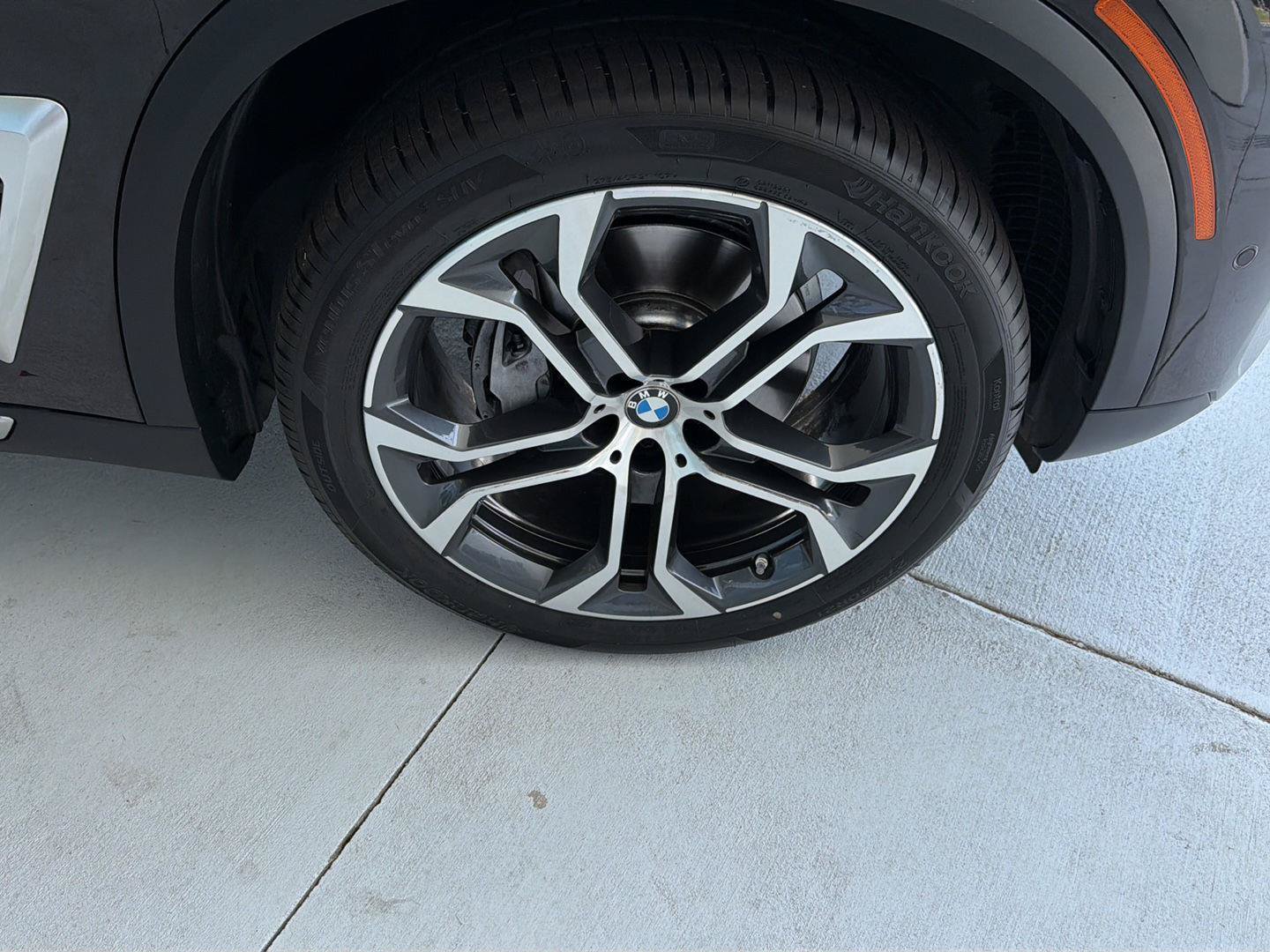 Certified 2024 BMW X5 sDrive40i w/ Premium Package RWD image 39