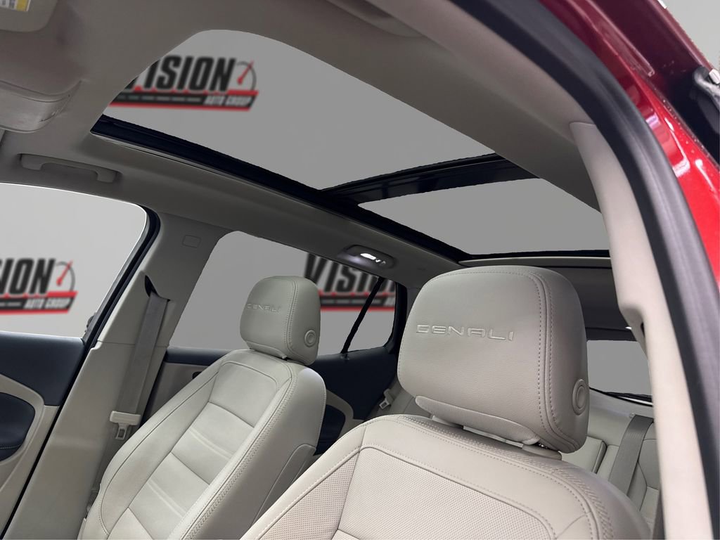 Used 2023 GMC Terrain Denali image 22