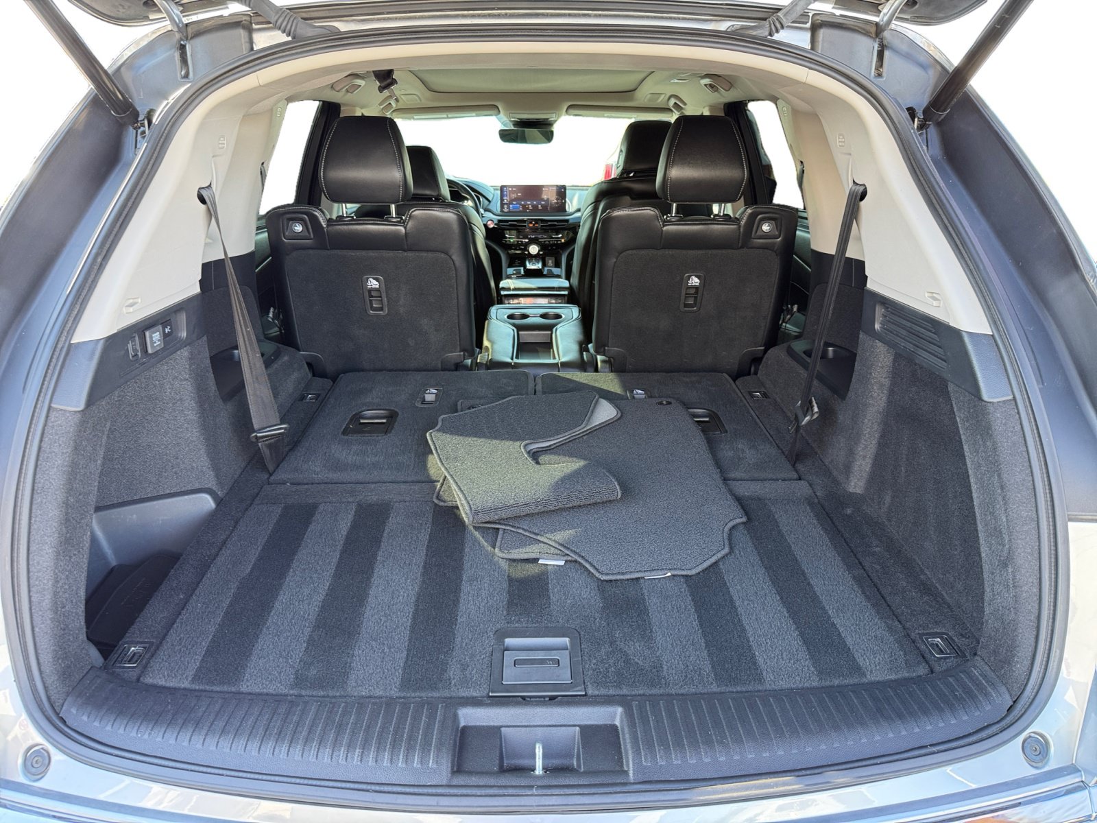 Used 2025 Acura MDX w/ Technology Package AWD/4WD image 17