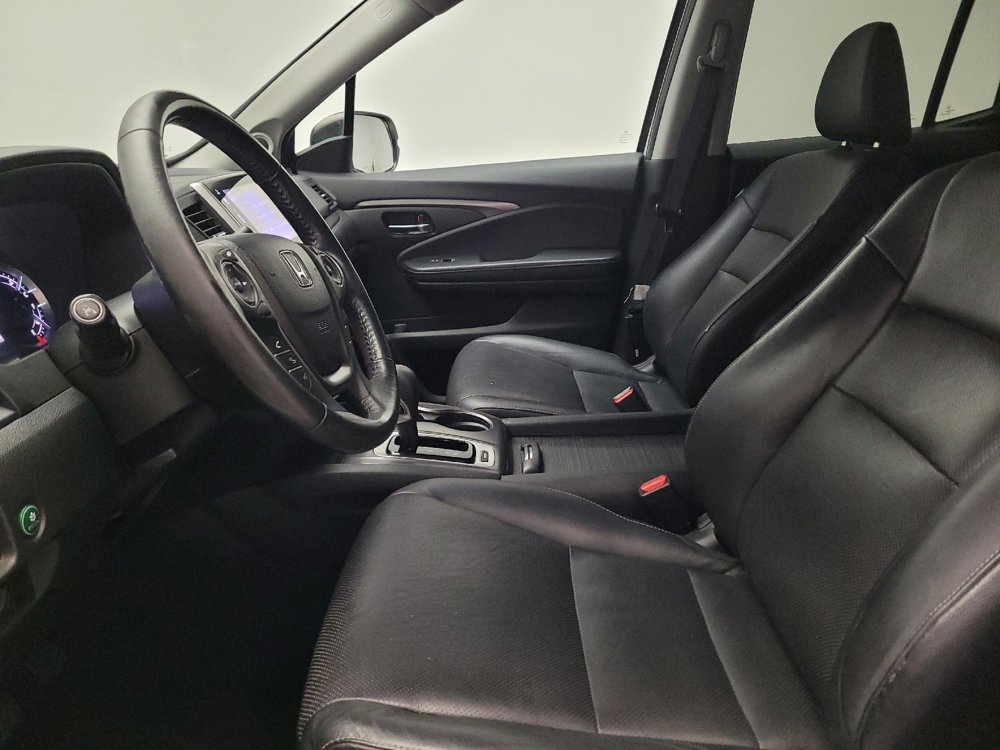 Used 2018 Honda Ridgeline RTL-T image 17