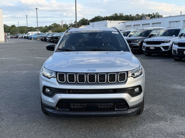 New 2026 Jeep Compass Latitude AWD/4WD image 6