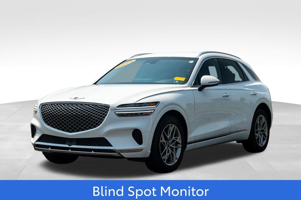Used 2025 Genesis GV70 2.5T AWD/4WD image 3