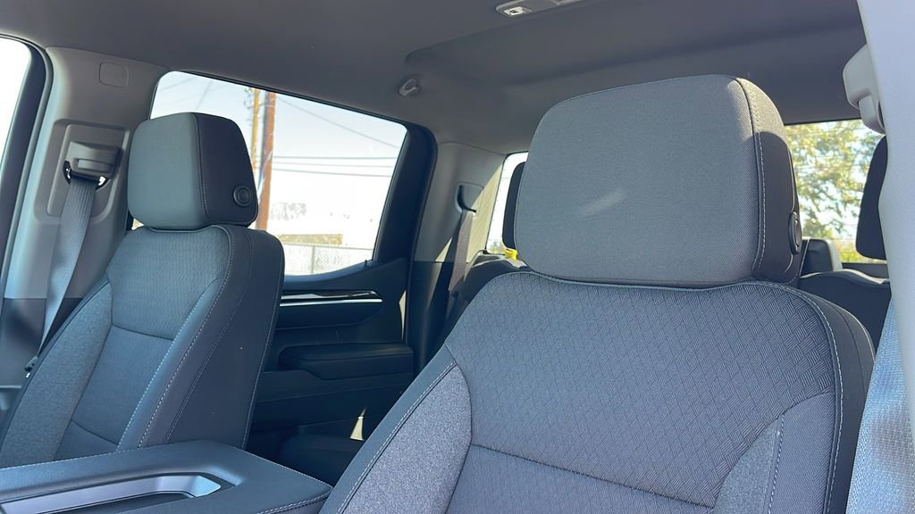 New 2026 GMC Sierra 1500 Elevation image 12
