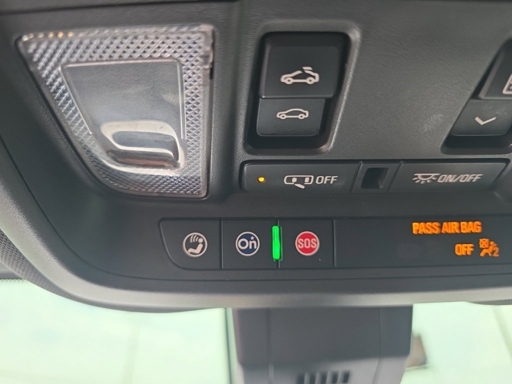 Used 2024 Chevrolet Equinox RS FWD image 24