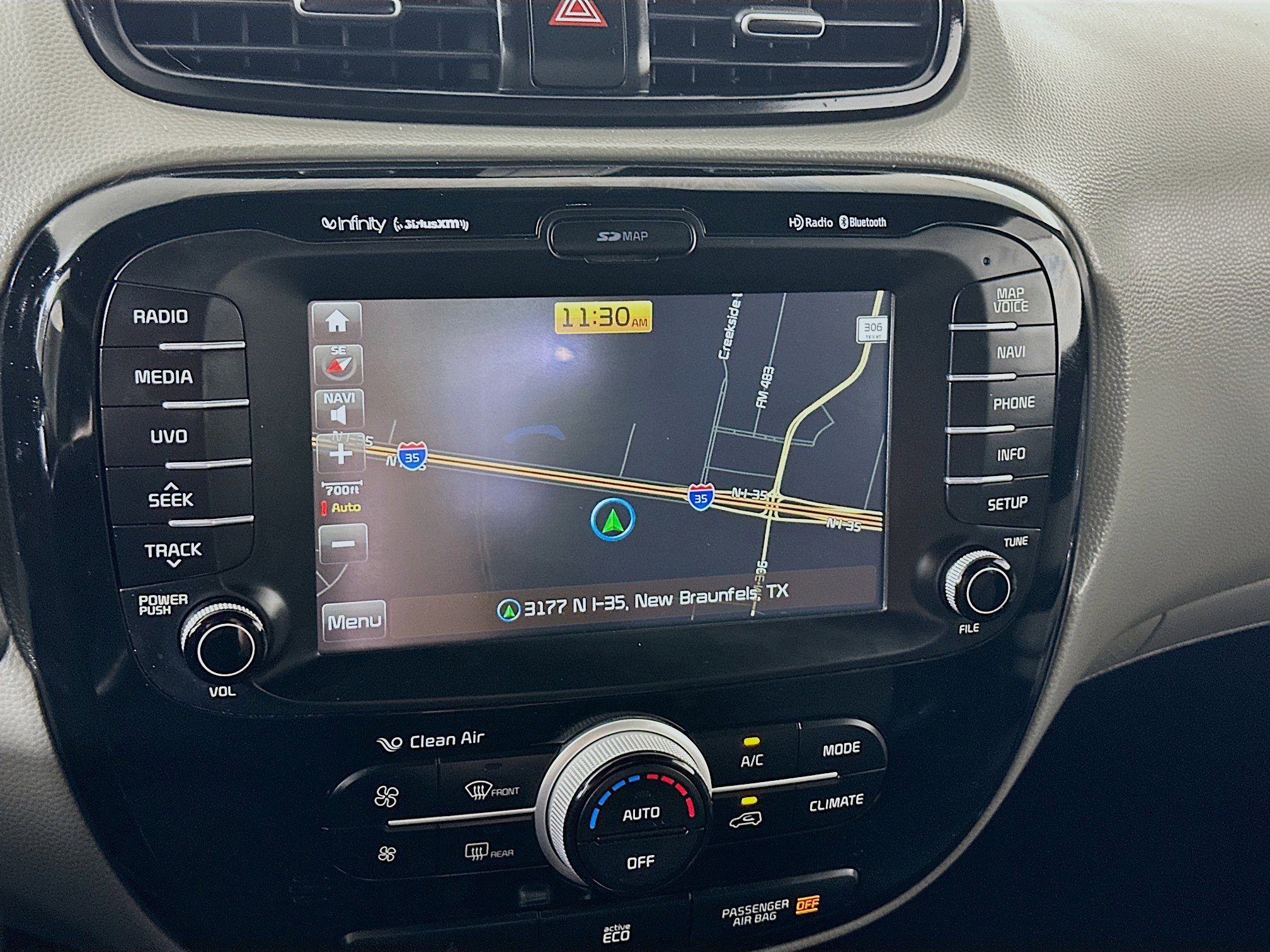 Used 2015 Kia Soul + w/ Audio Package FWD image 21