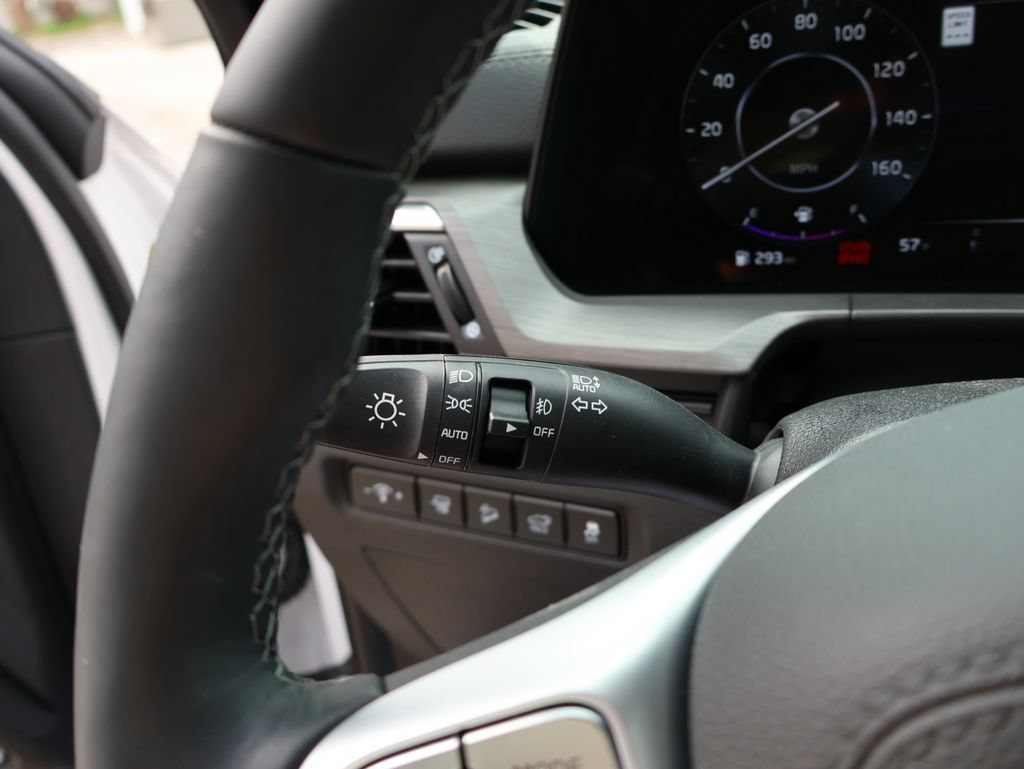 Used 2025 Kia Telluride SX X-Line AWD/4WD image 31