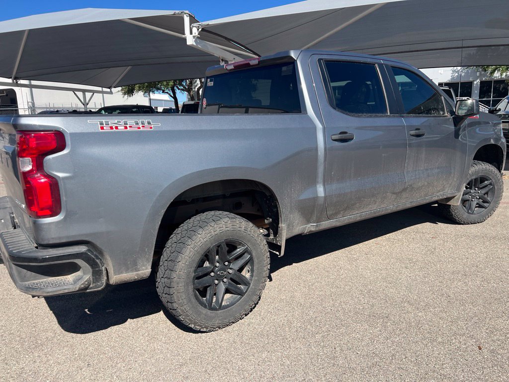 Used 2021 Chevrolet Silverado 1500 Custom Trail Boss AWD/4WD image 3