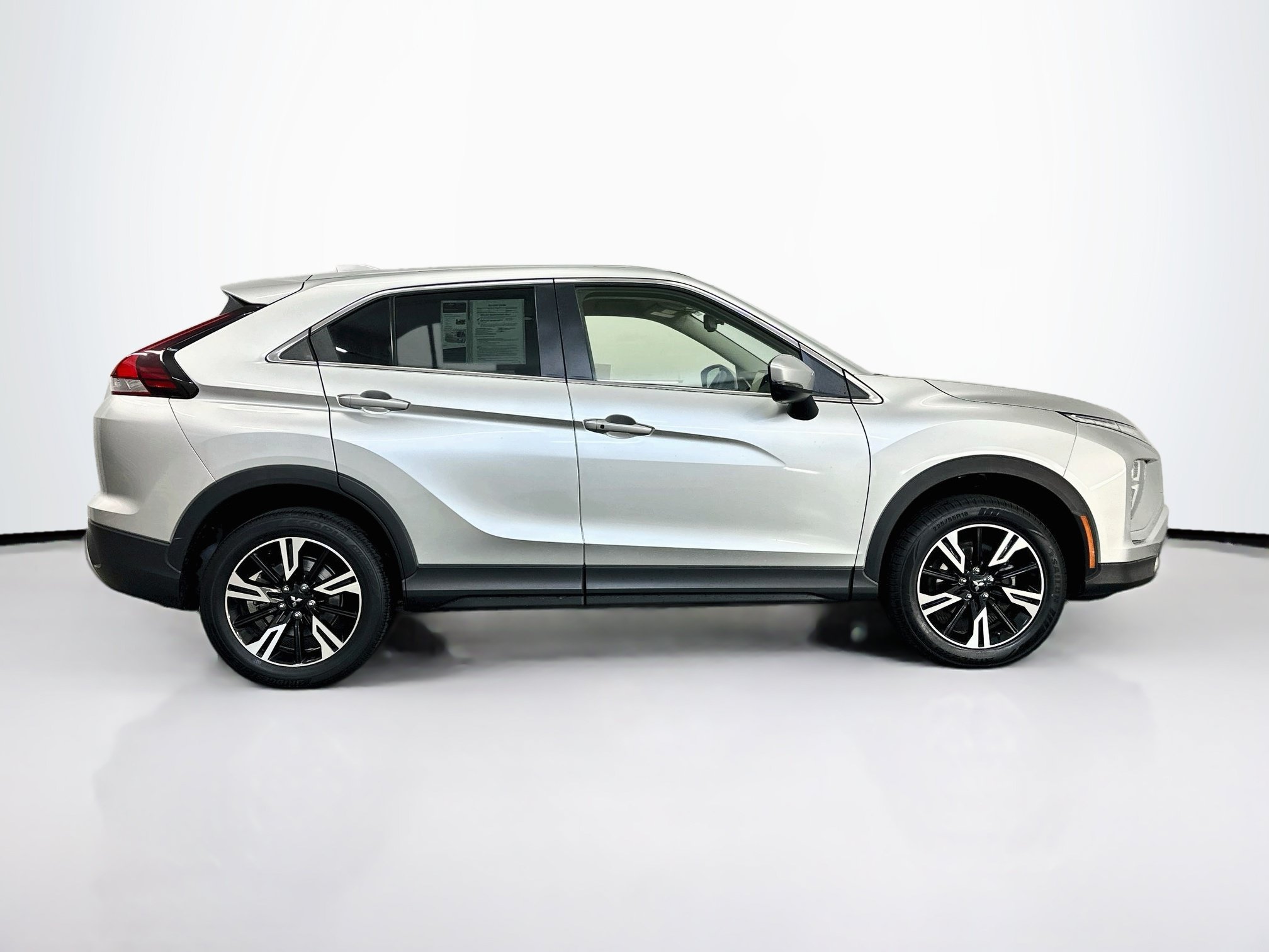 Used 2024 Mitsubishi Eclipse Cross SE AWD/4WD image 10