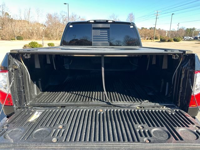 Used 2021 Nissan Titan SV w/ SV Convenience Package image 29