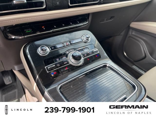 Used 2023 Lincoln Nautilus AWD w/ Premium Package image 14