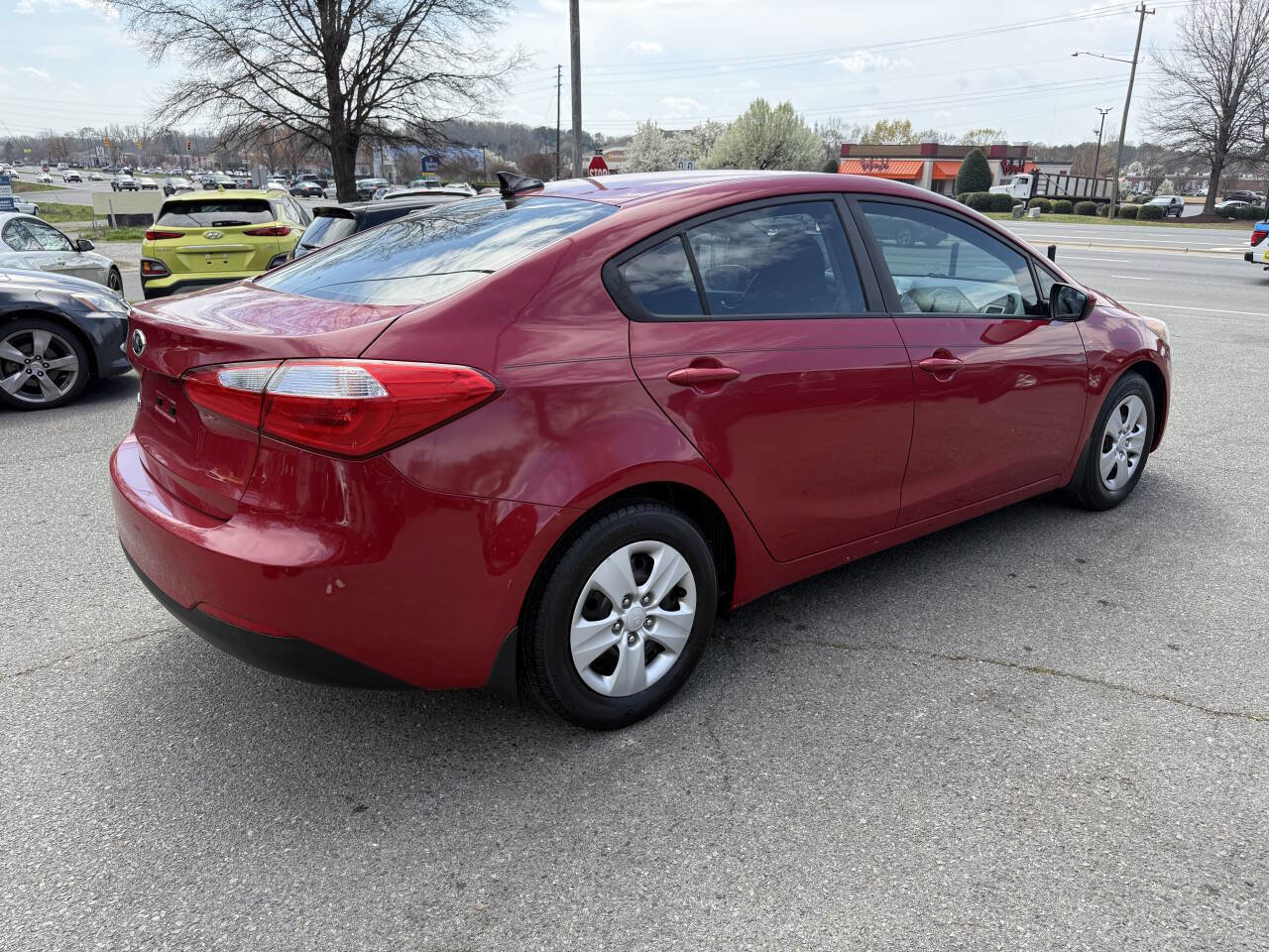 Used 2016 Kia Forte LX image 5