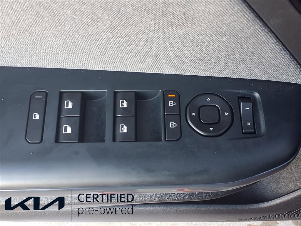 Certified 2025 Kia K4 EX image 10