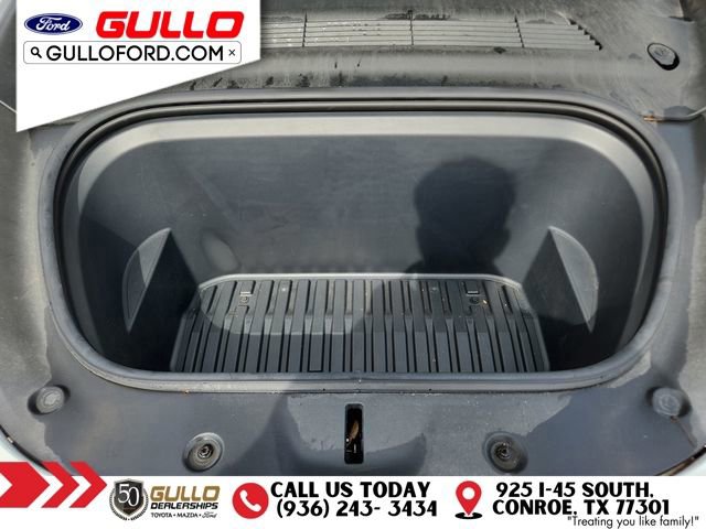 Used 2022 Tesla Model Y Long Range image 11