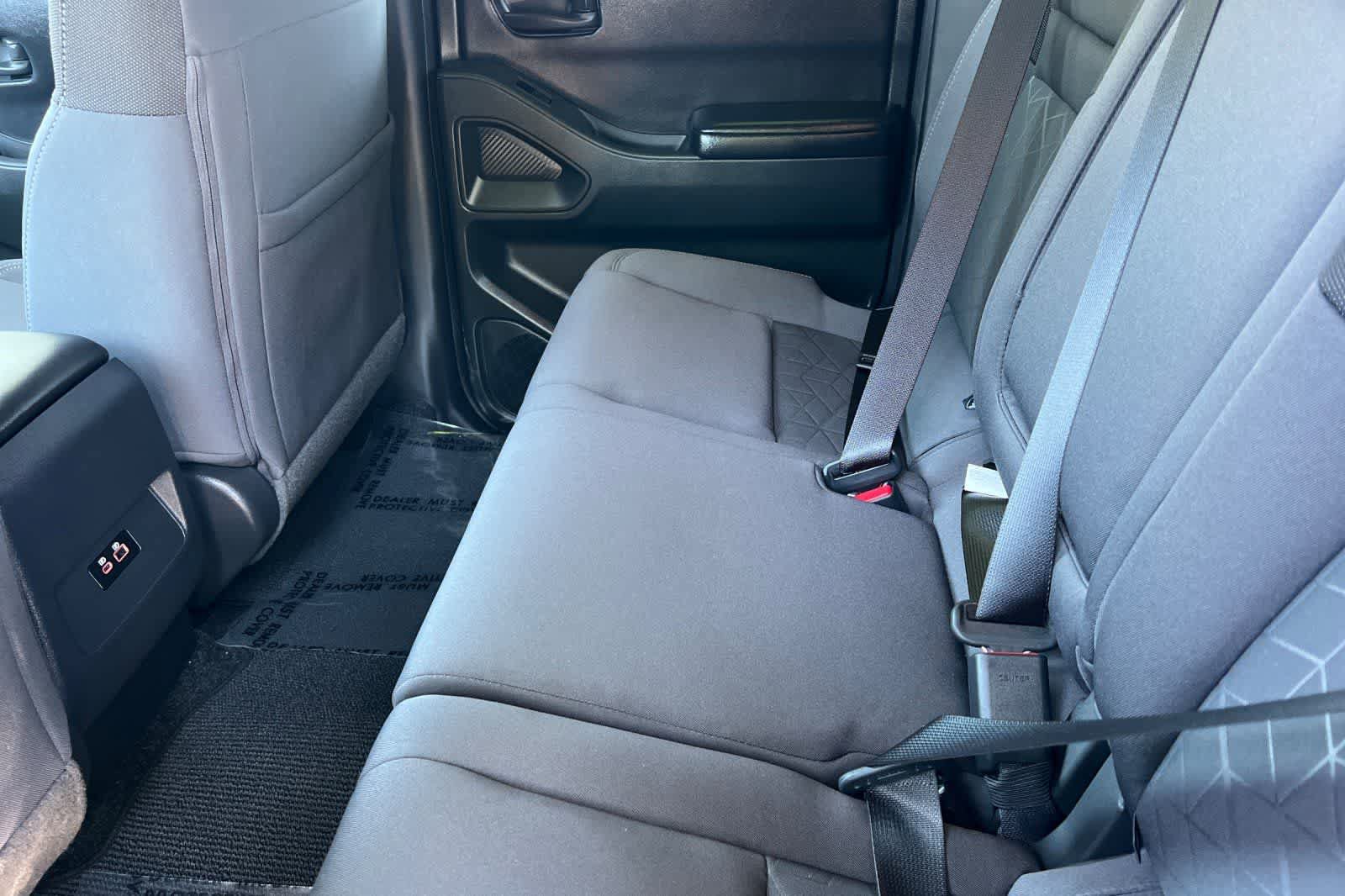 New 2026 Nissan Frontier SV w/ Tow Package RWD image 5