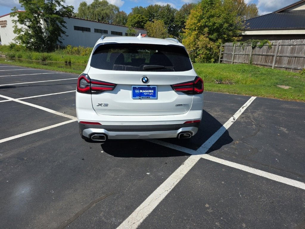 Used 2022 BMW X3 xDrive30i w/ Convenience Package image 2