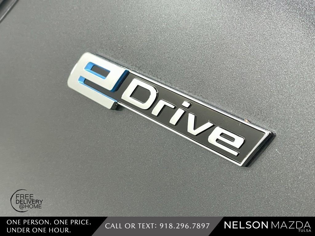 Used 2018 BMW X5 xDrive40e image 17