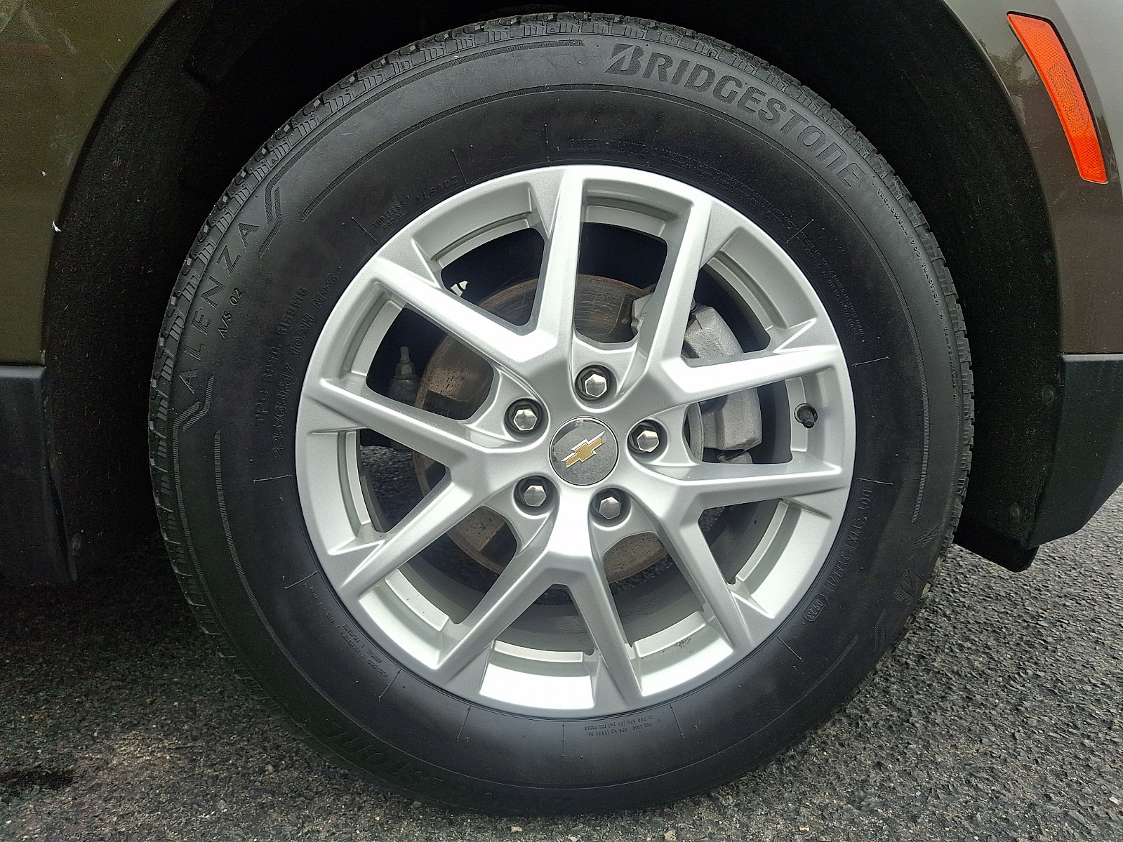 Certified 2023 Chevrolet Equinox LT AWD/4WD image 9