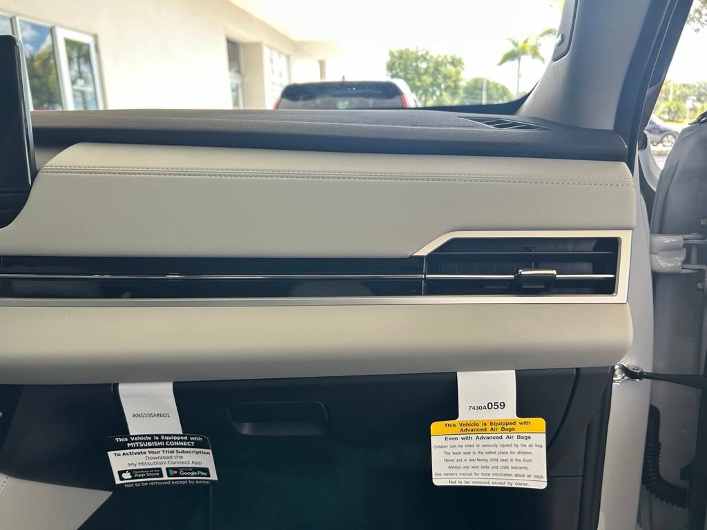 New 2026 Mitsubishi Outlander SE AWD/4WD image 24