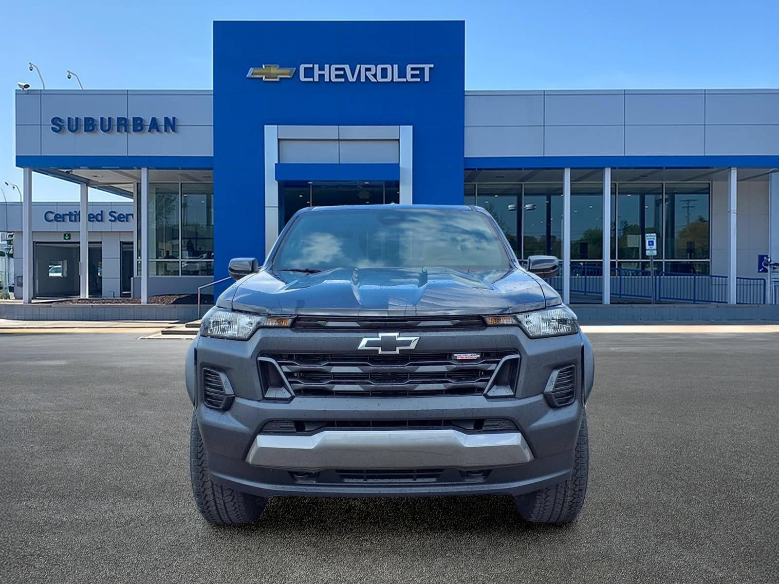 New 2026 Chevrolet Colorado Trail Boss w/ Midnight Edition AWD/4WD video 2