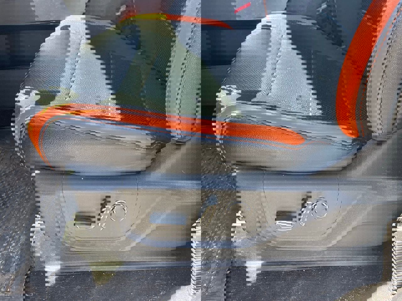 Used 2018 Ford F150 Raptor w/ Equipment Group 802A Luxury image 4