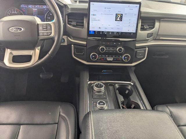 Used 2024 Ford Expedition Max XLT image 27