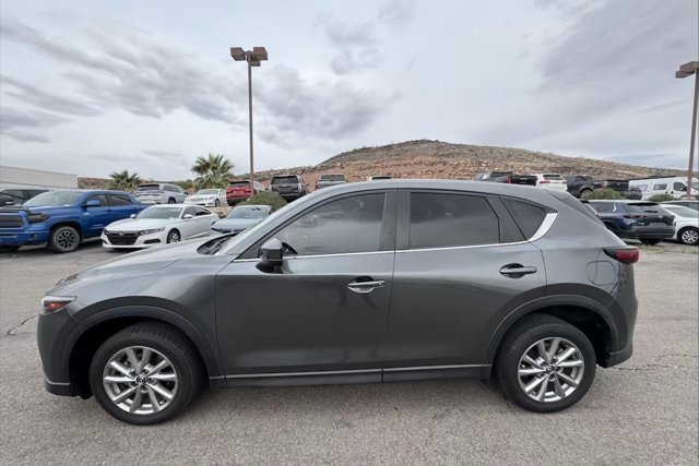 Used 2023 MAZDA CX-5 AWD 2.5 S w/ Preferred Package image 2