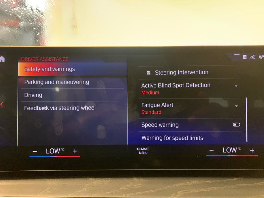 Used 2024 BMW 330i xDrive Sedan w/ Convenience Package image 41