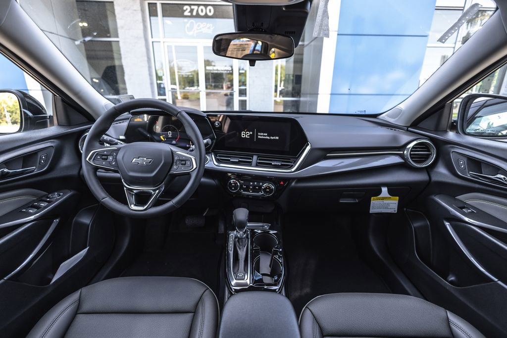 New 2026 Chevrolet Trax ACTIV w/ Driver Confidence Package FWD image 21