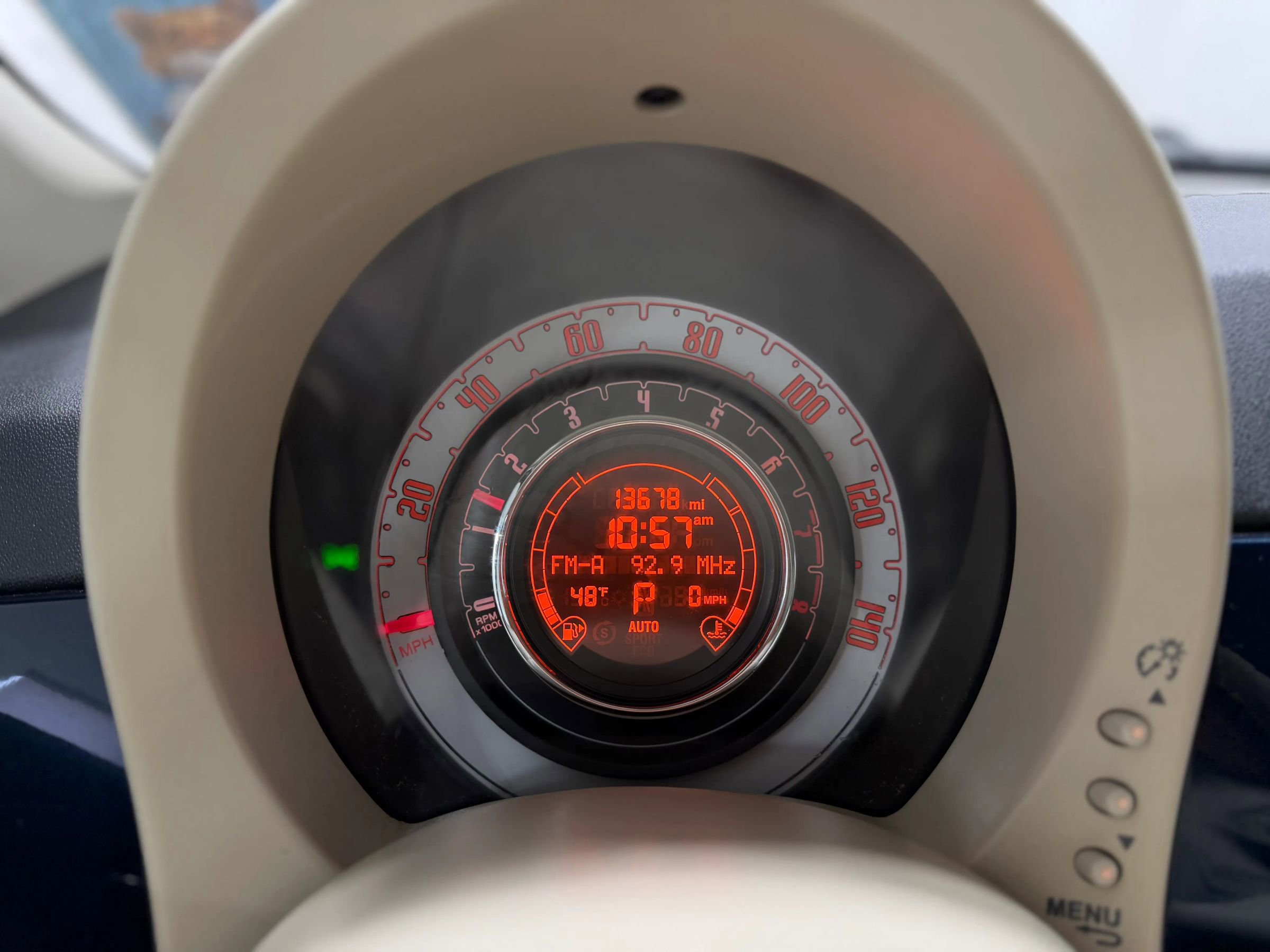 Used 2015 FIAT 500 Pop image 14