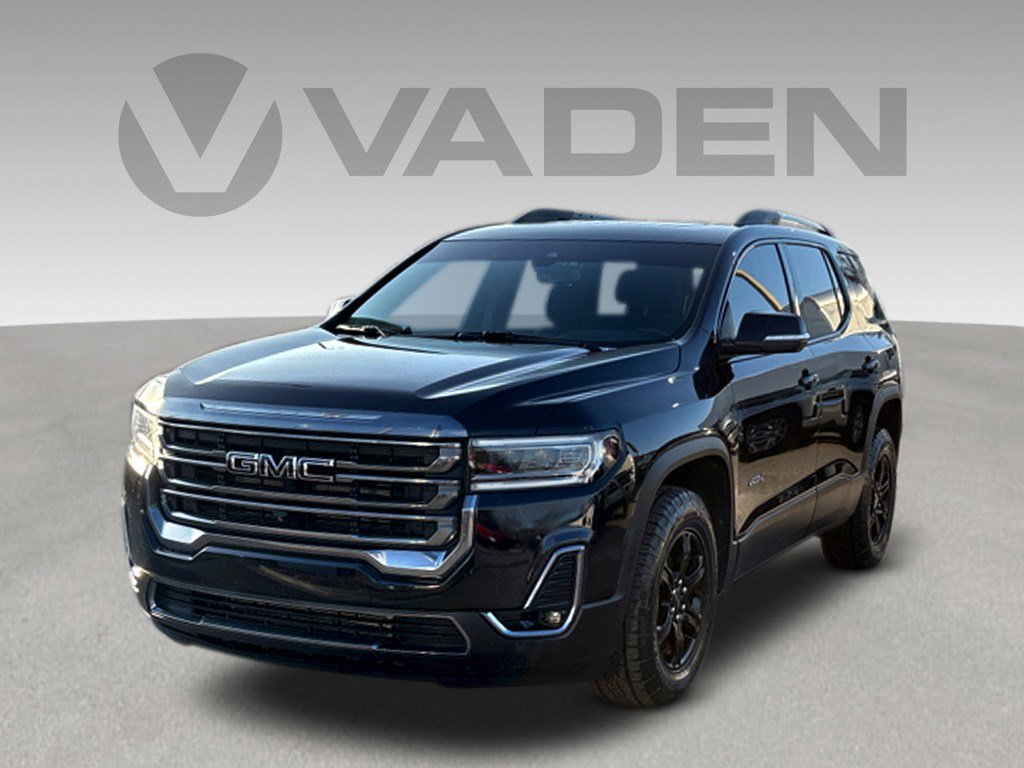Used 2023 GMC Acadia AT4 w/ Technology Package image 3