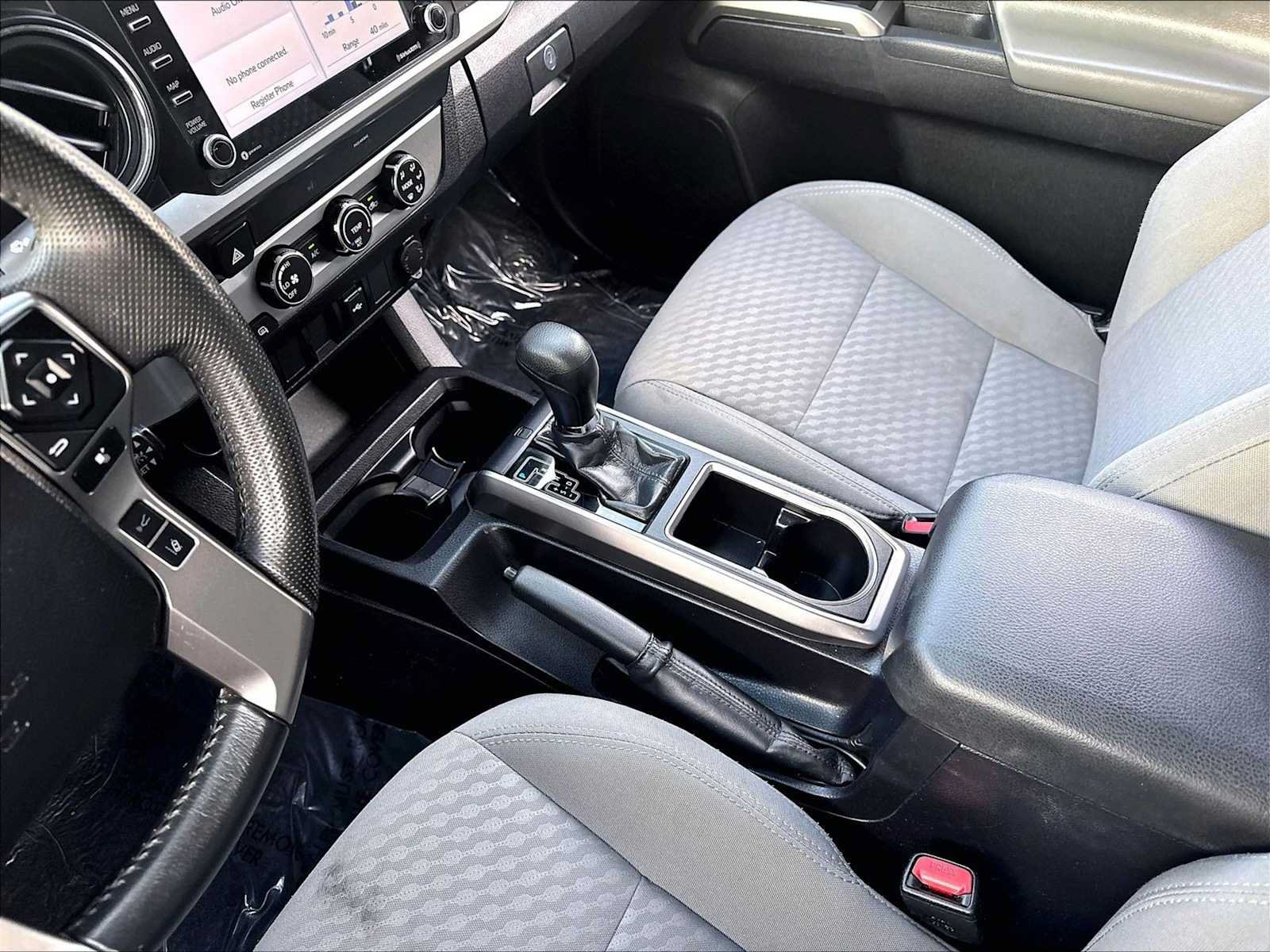 Used 2022 Toyota Tacoma SR5 AWD/4WD image 18