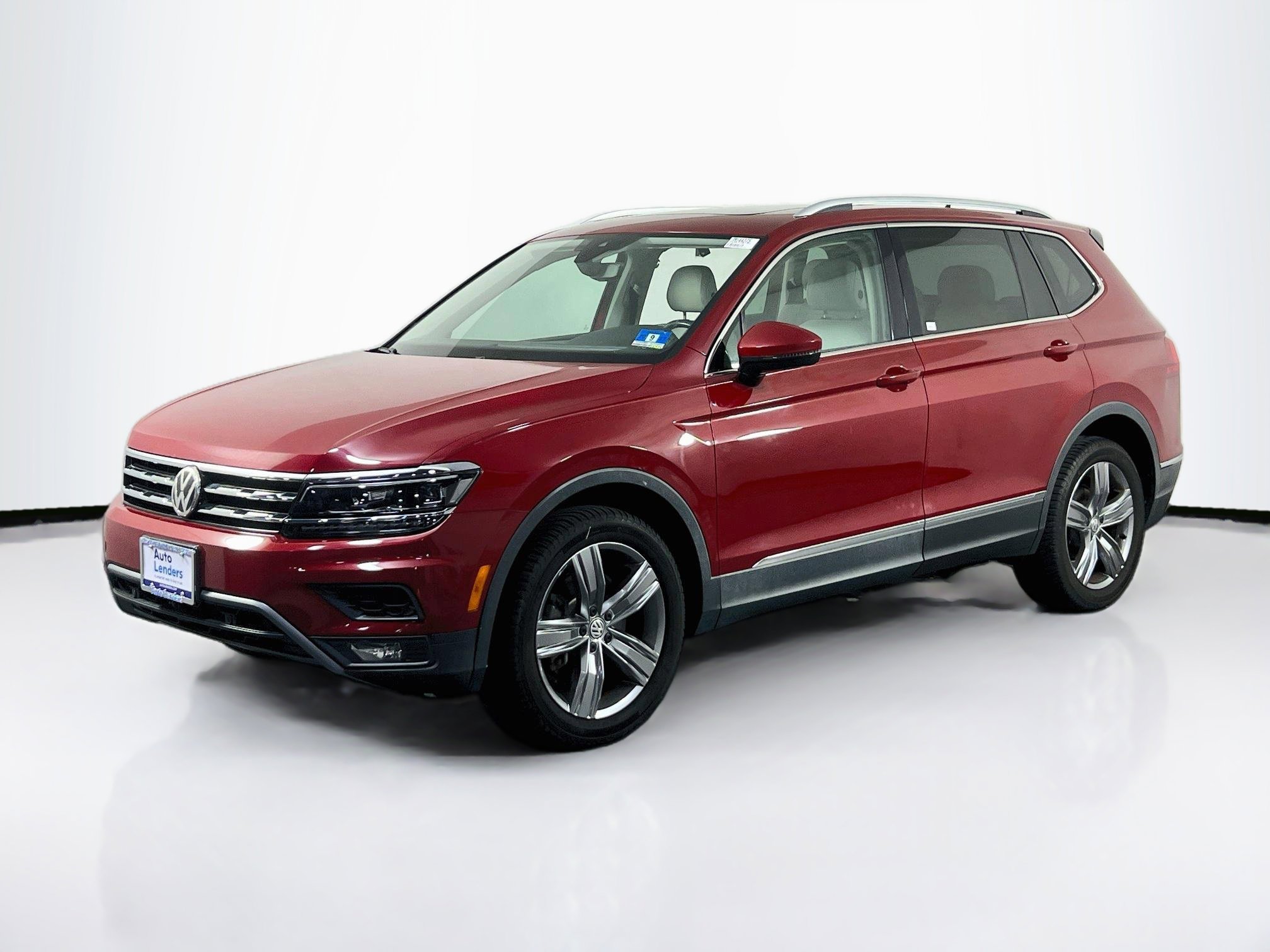 Used 2018 Volkswagen Tiguan SEL Premium w/ 3rd Row Seat Package AWD/4WD image 1