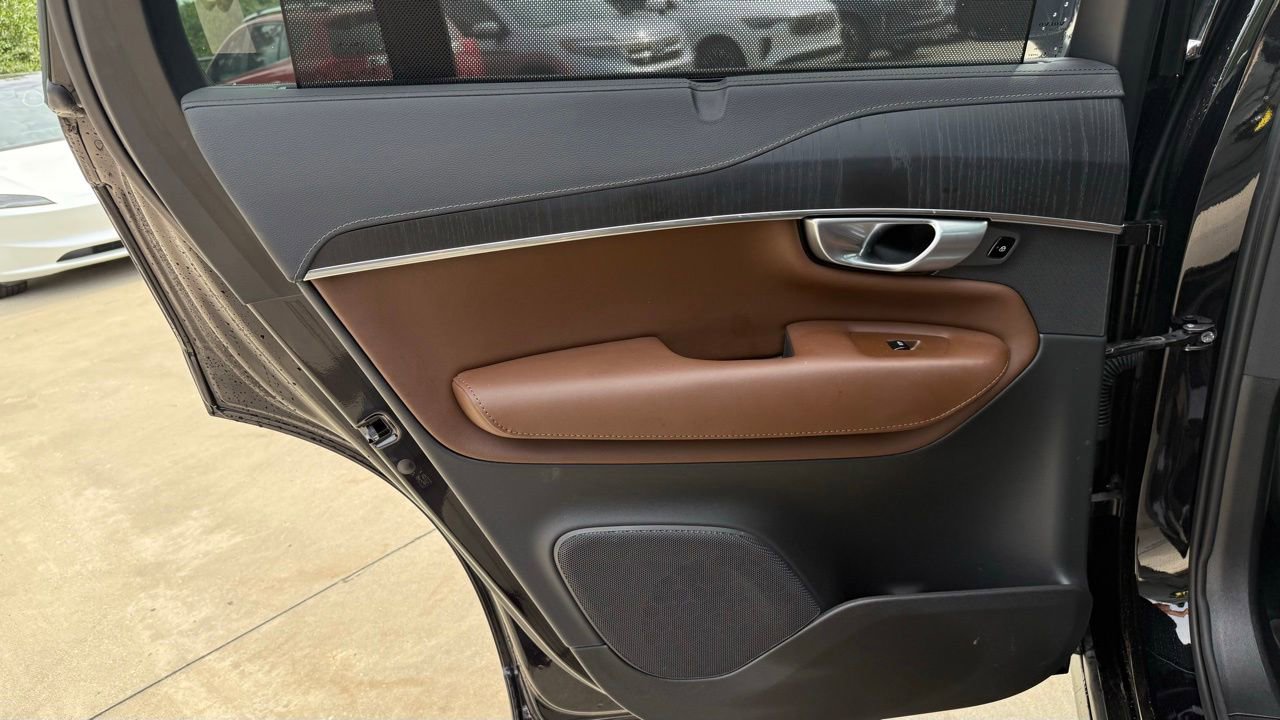 Certified 2024 Volvo XC90 T8 Ultimate w/ Protection Package Premier AWD/4WD image 20