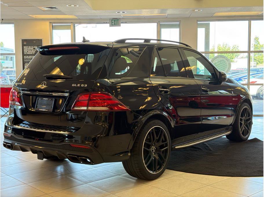 Used 2019 Mercedes-Benz GLE 63 AMG 4MATIC image 3