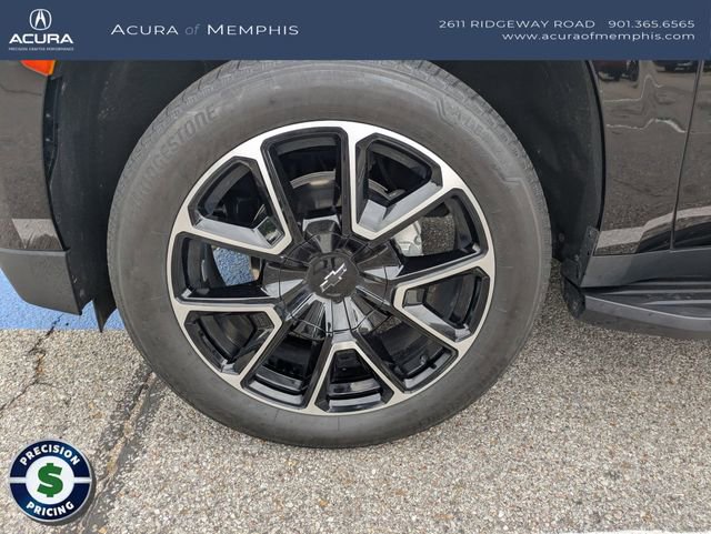 Used 2024 Chevrolet Tahoe RST w/ Luxury Package RWD image 12
