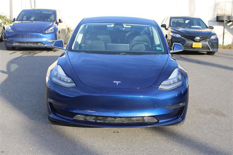Used 2017 Tesla Model 3 Long Range image 3