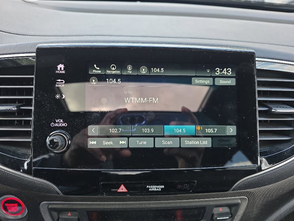 Used 2023 Honda Passport TrailSport image 18