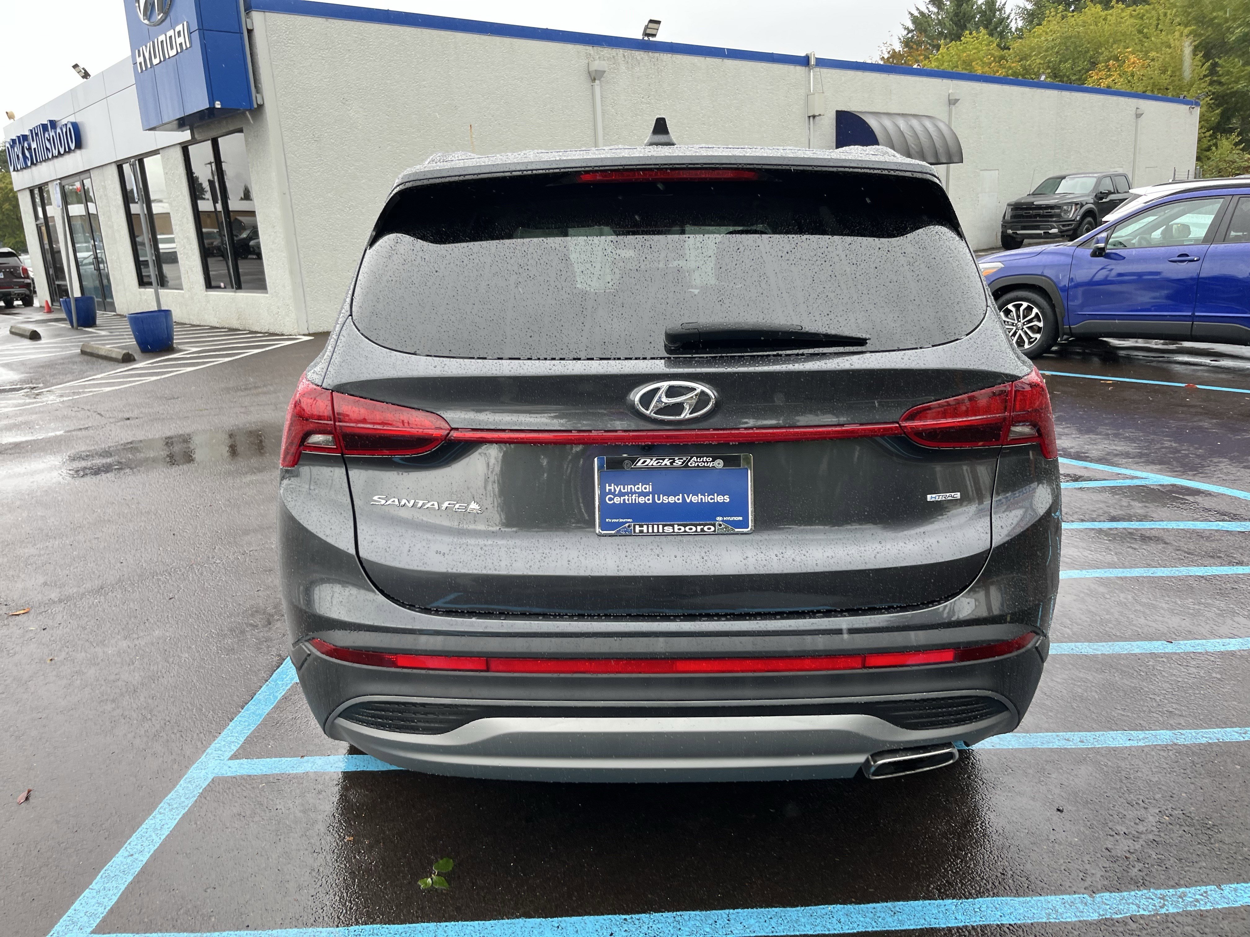 Certified 2022 Hyundai Santa Fe SE image 4