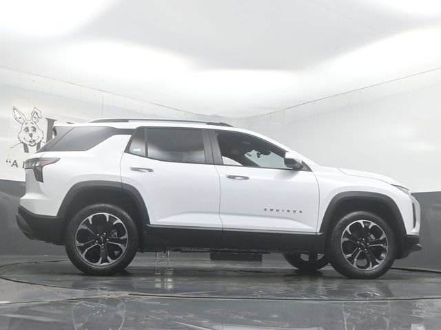 New 2026 Chevrolet Equinox LT w/ LPO, Floor Liner Package image 31