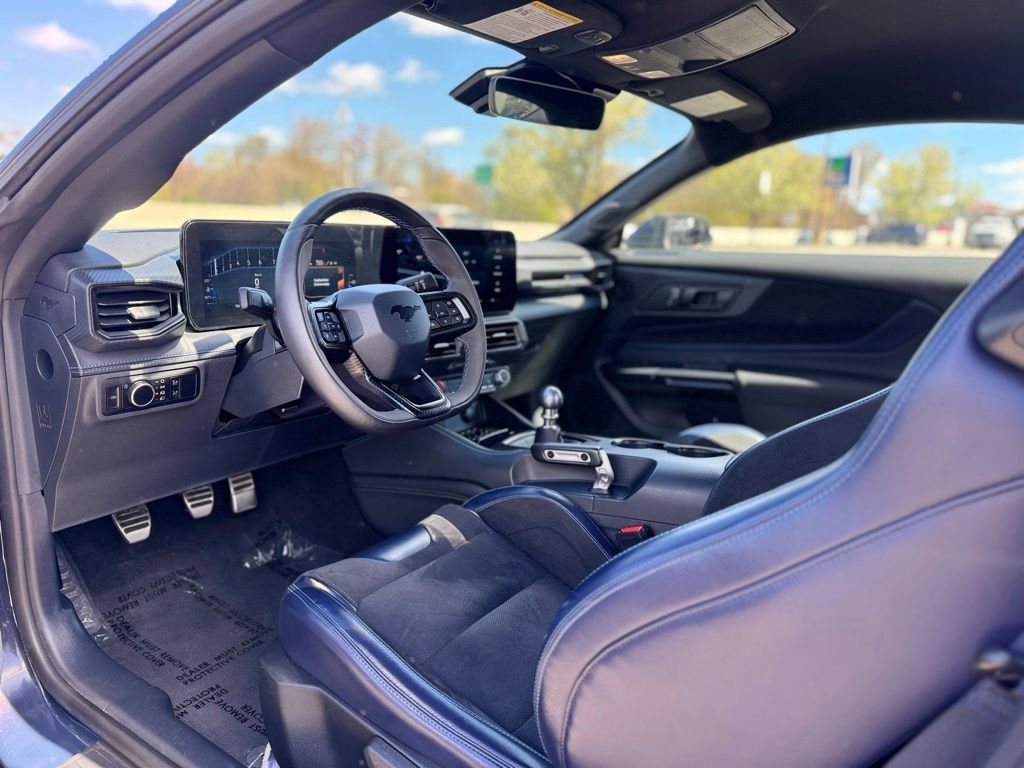 Used 2024 Ford Mustang Dark Horse RWD image 15