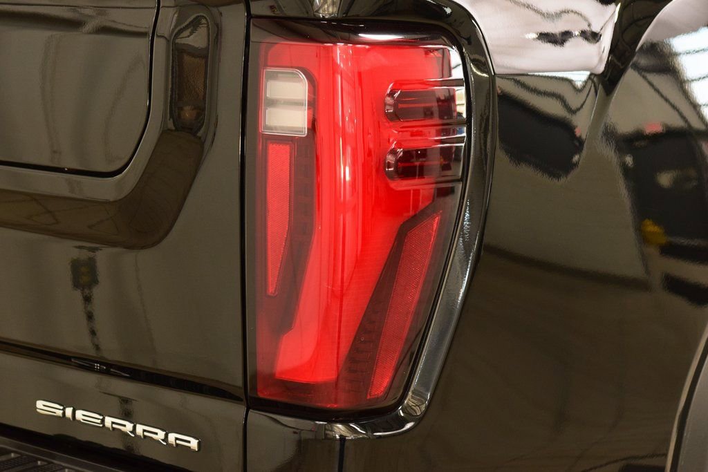 Used 2024 GMC Sierra 3500 Denali Ultimate image 22