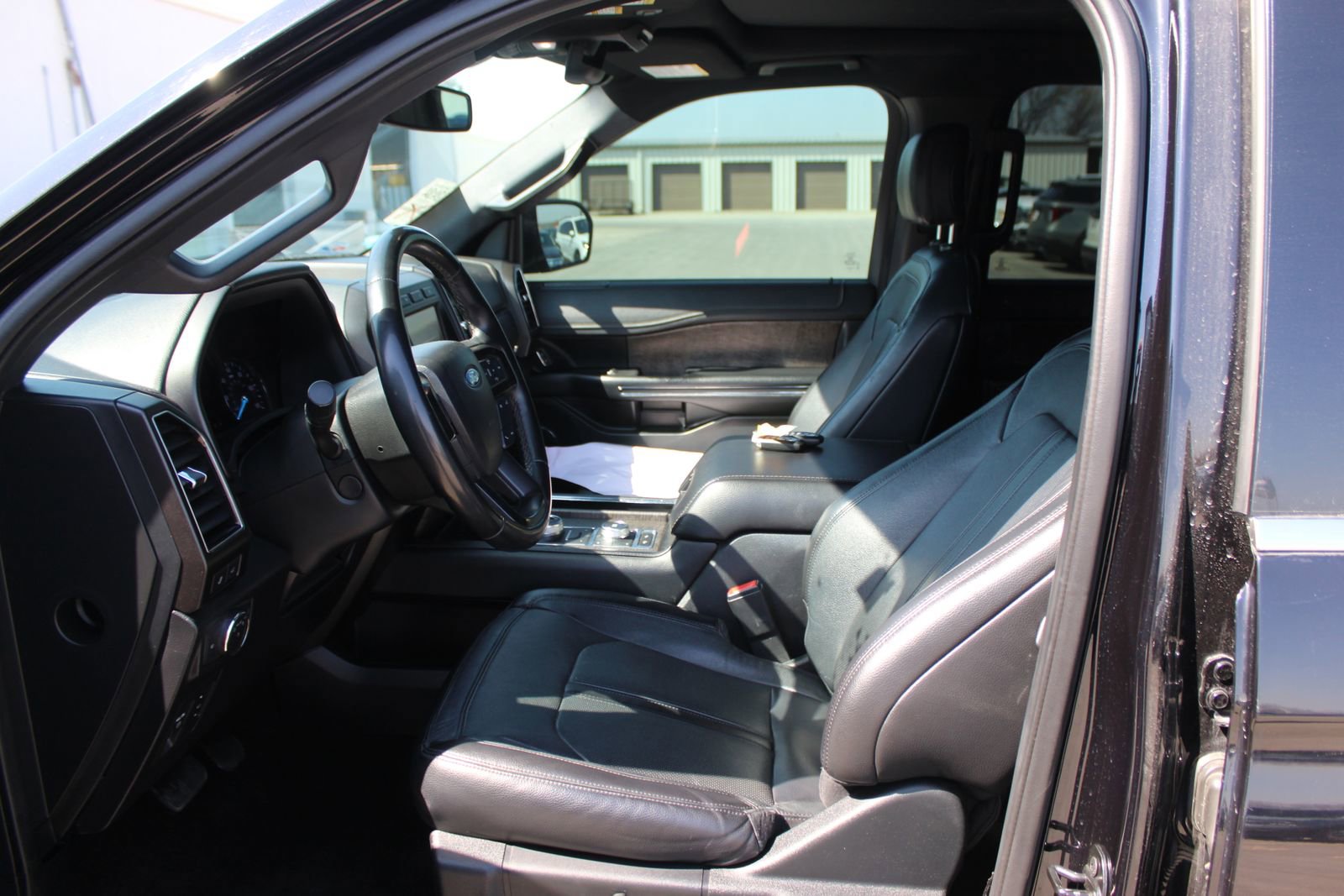 Used 2020 Ford Expedition Max Limited w/ Equipment Group 301A image 9