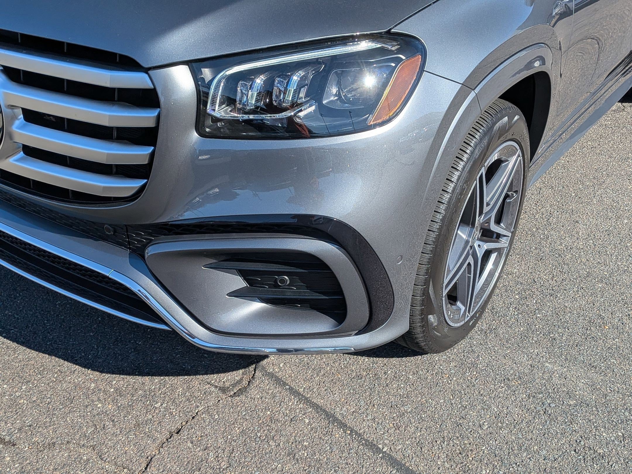 Certified 2025 Mercedes-Benz GLS 450 GLS 450 image 9