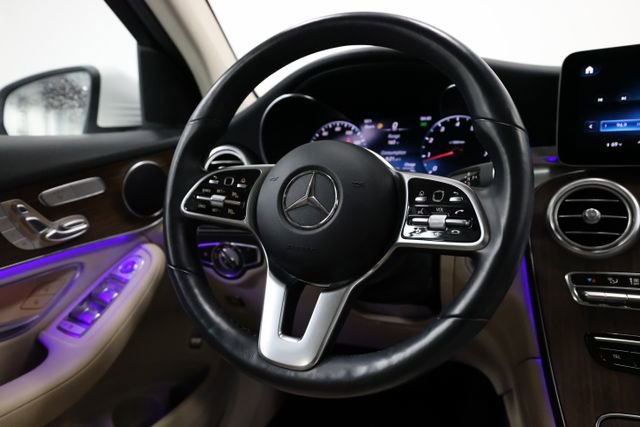 Used 2022 Mercedes-Benz GLC 300 4MATIC w/ Premium Package Lite image 29