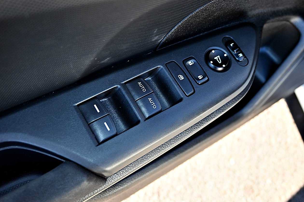Used 2019 Honda Civic Sport image 16